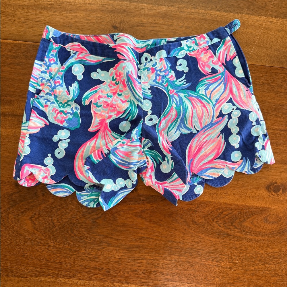 Lilly Pulitzer Navy Scallop Hem Floral-Fish Print Shorts
